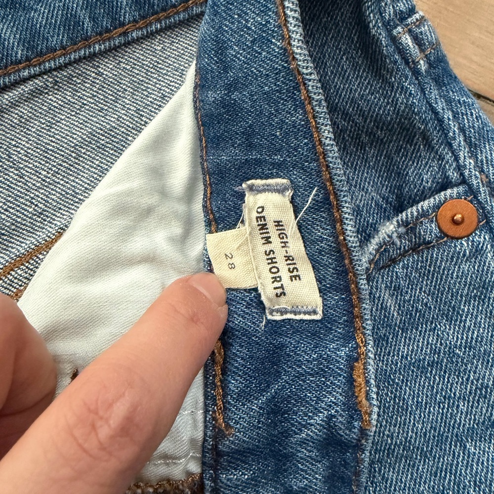 Madewell Denim Blue Women Shorts - Picture 2 of 3